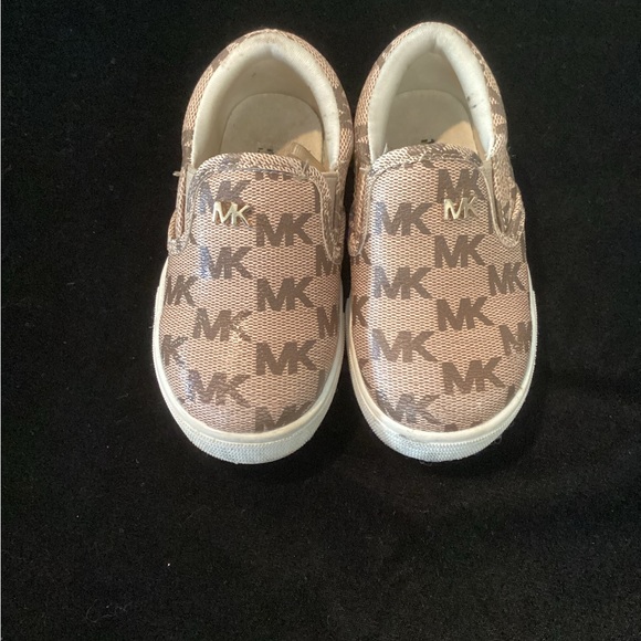Michael Kors Kids' Tan and Brown Logo Sneakers - Picture 1 of 5